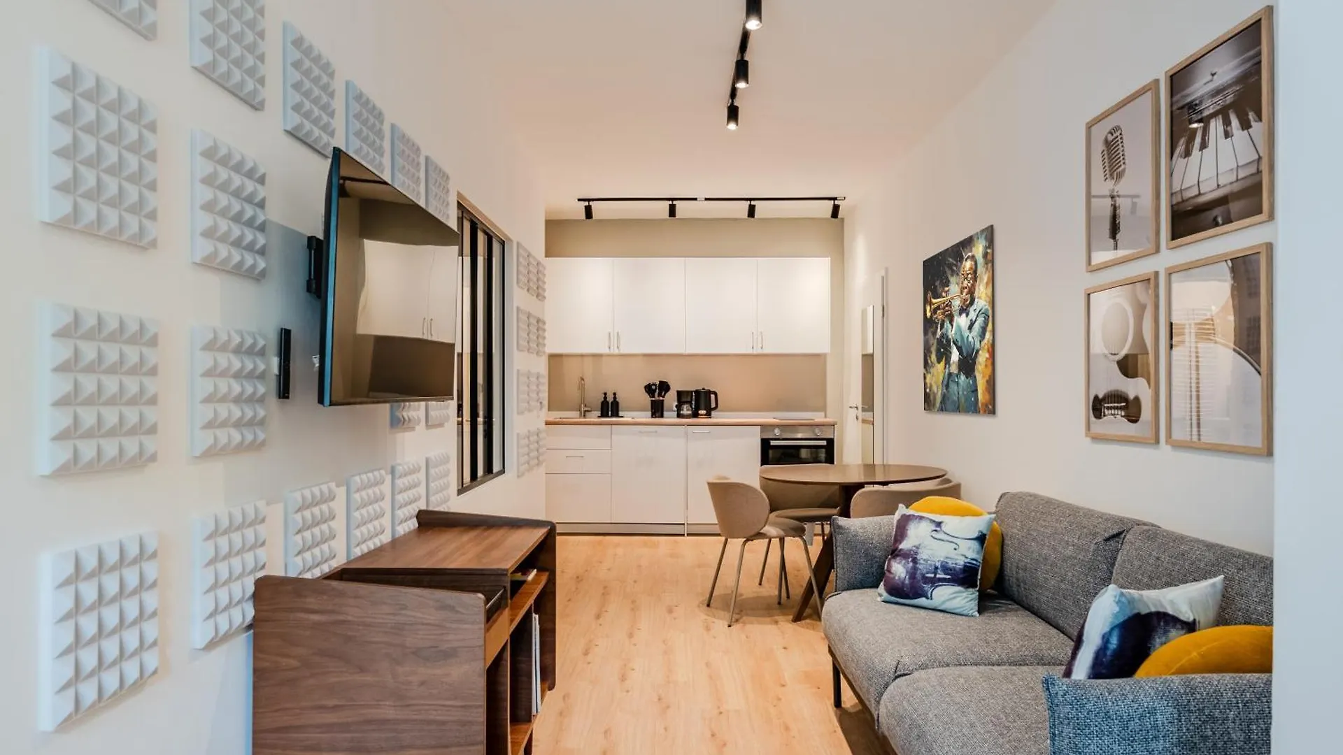 The Music Studio - Newly Renovated Berlín